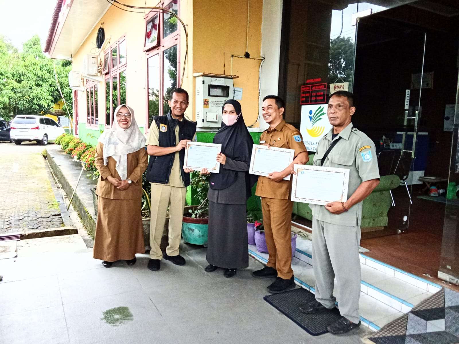 Pegawai Terbaik I Kategori Disiplin Periode Juli-Desember 2024